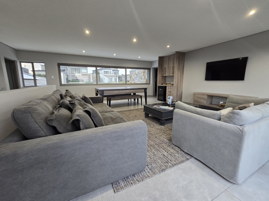 4 Bedroom Property for Sale in Oubaai Western Cape